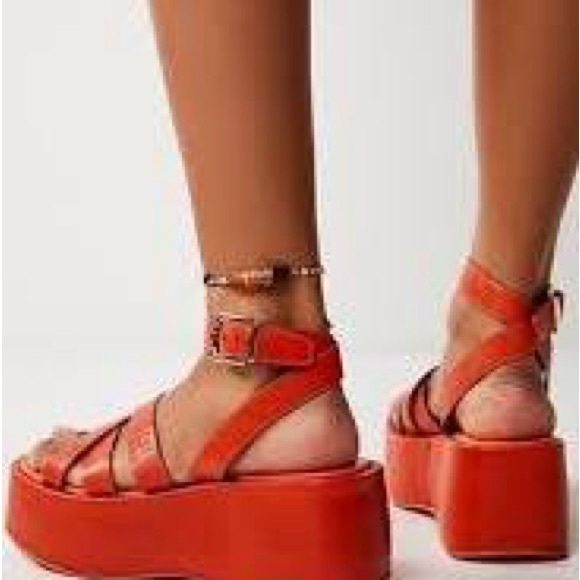 #238 ❤️ Brand new in box Free People Hazel Flatform sandals - Picture 3 of 8